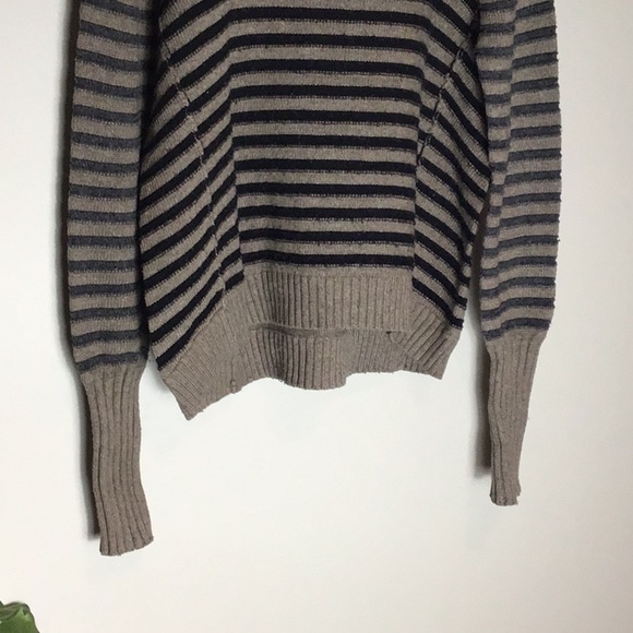 THML > Brown Striped Sweater Small - Picture 3 of 11